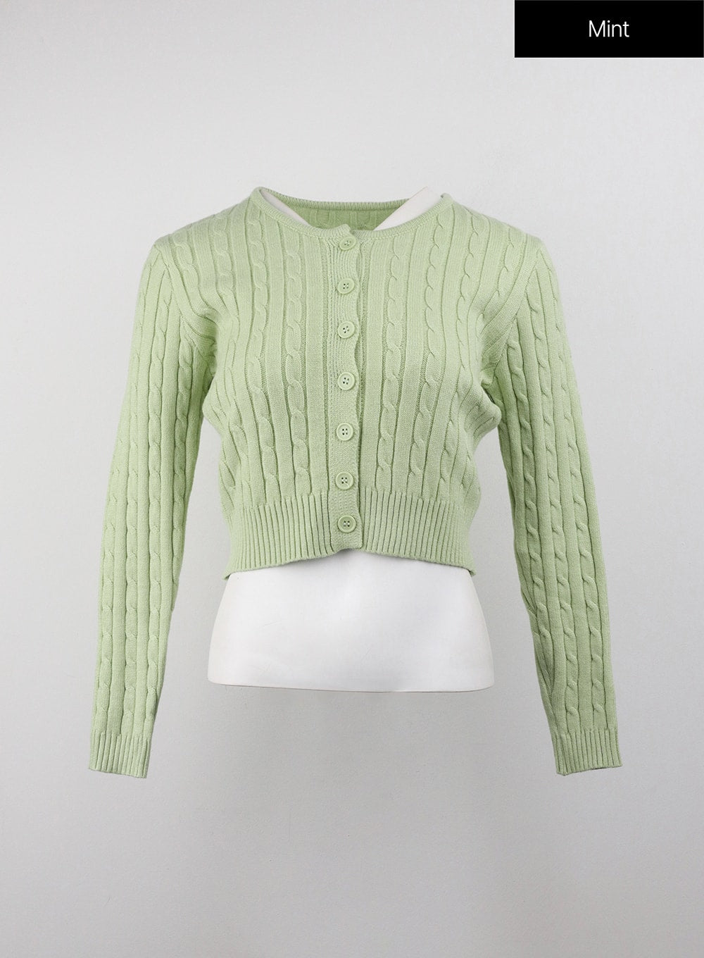 Cable Knit Buttoned Crop Cardigan OJ416