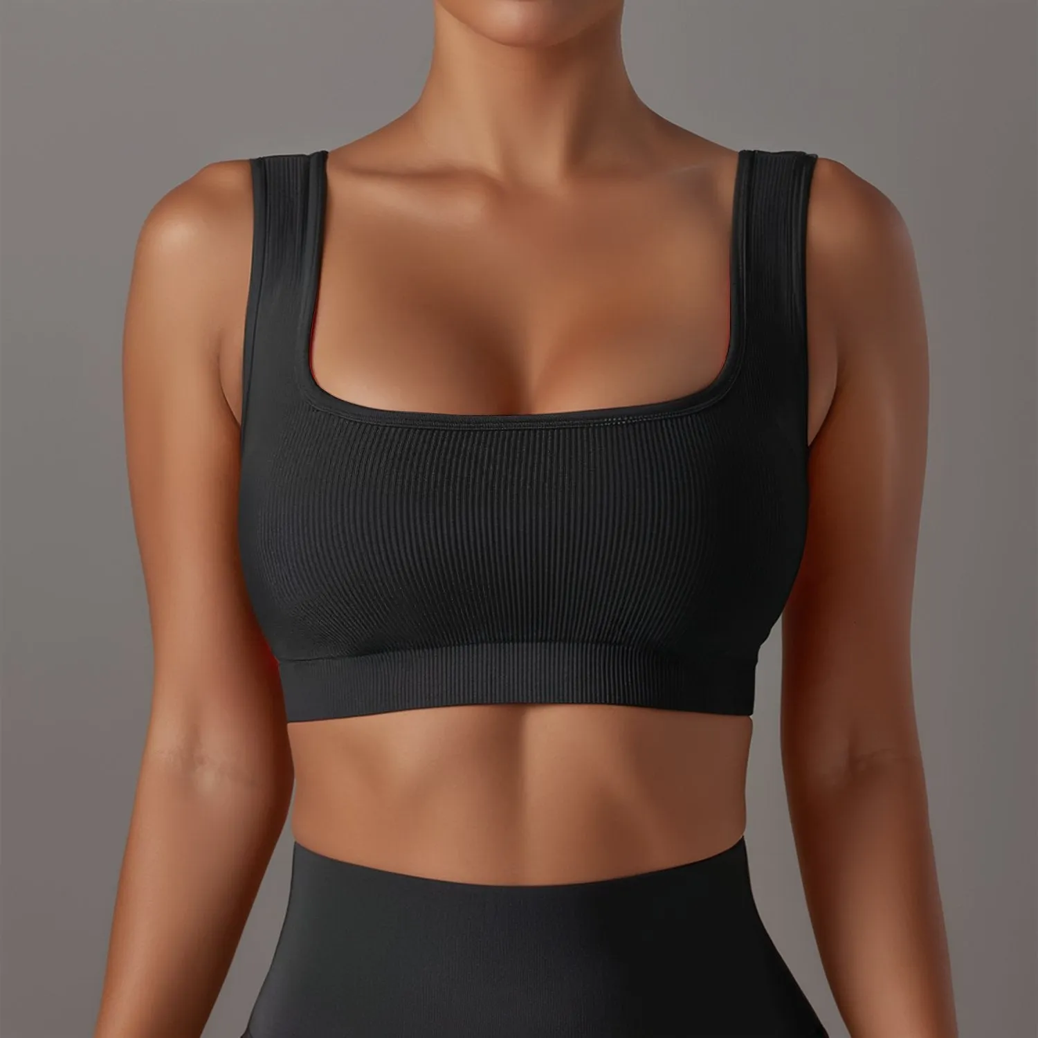 DYI Spring Seamless Set- Bra and Legging in Black