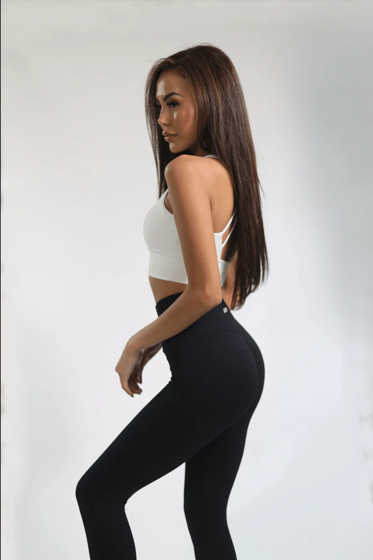 Enhanced Contour Leggings - ONYX