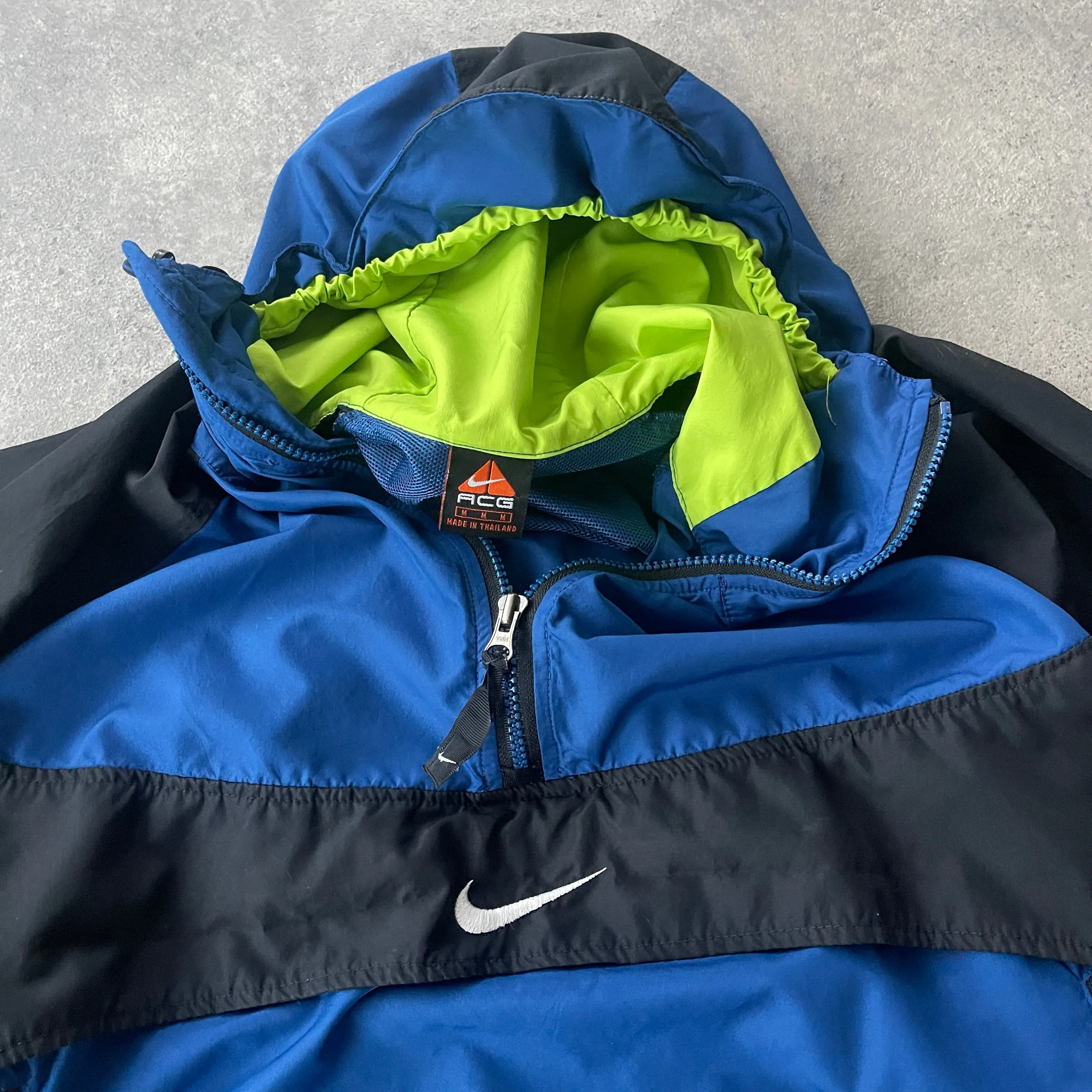 Nike ACG 1990s 1/4 zip technical lightweight packable shell jacket (M)