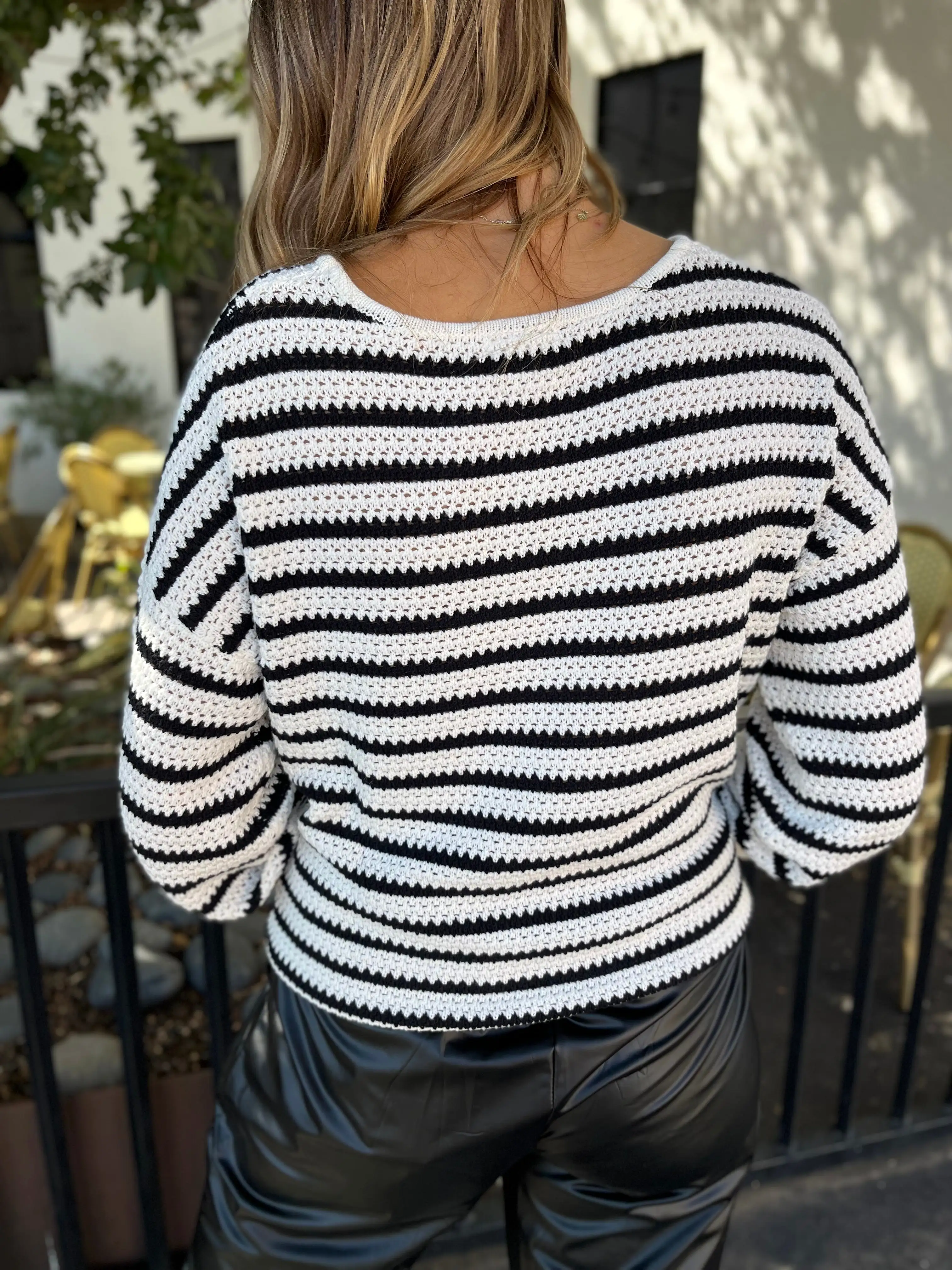 RELAXED STRIPED KNIT SWEATER- BLACK