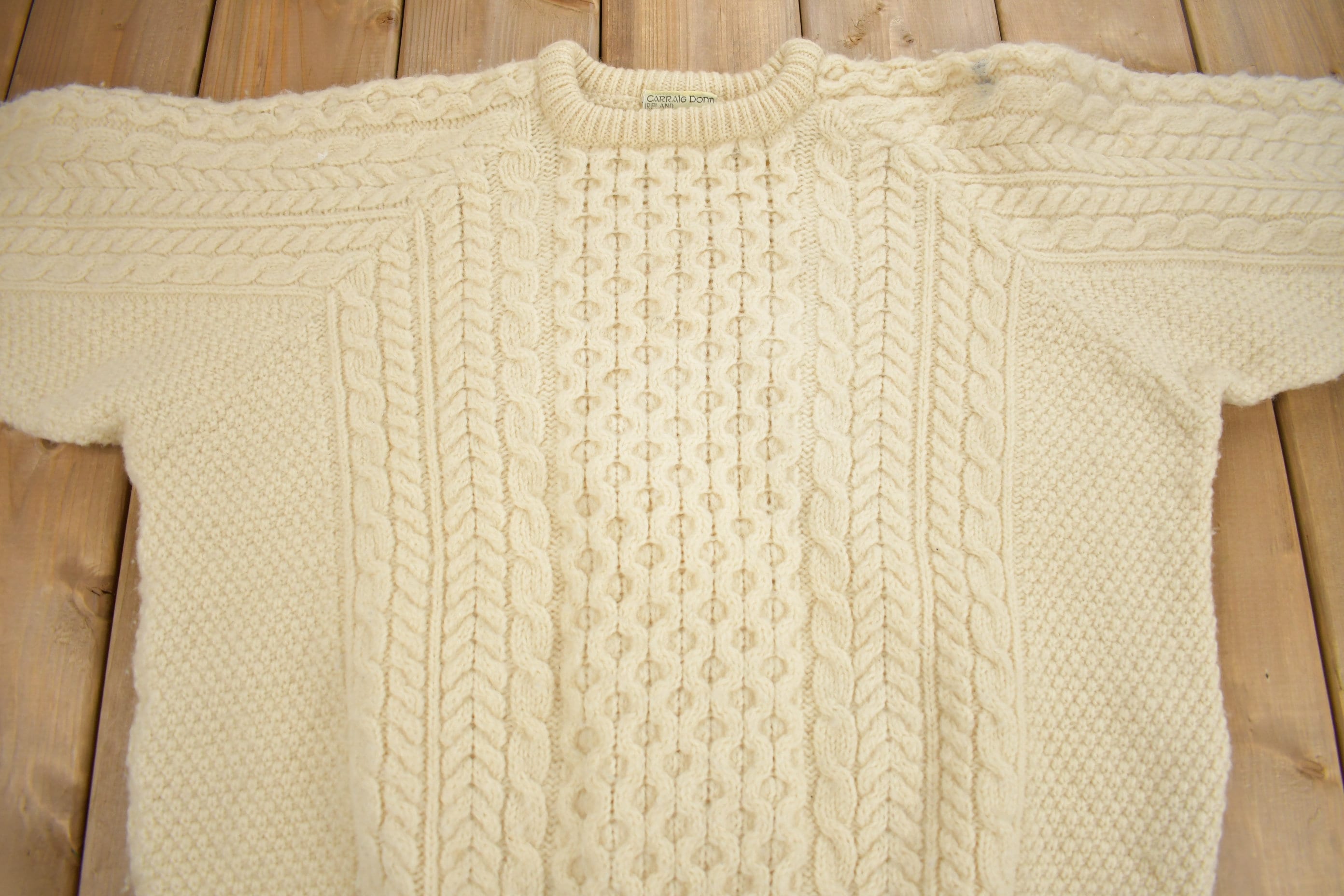 Vintage 1960s Carraig Donn 100% Wool 3D Cable Knit Sweater / Made In Ireland / True Vintage / Winter Sweater